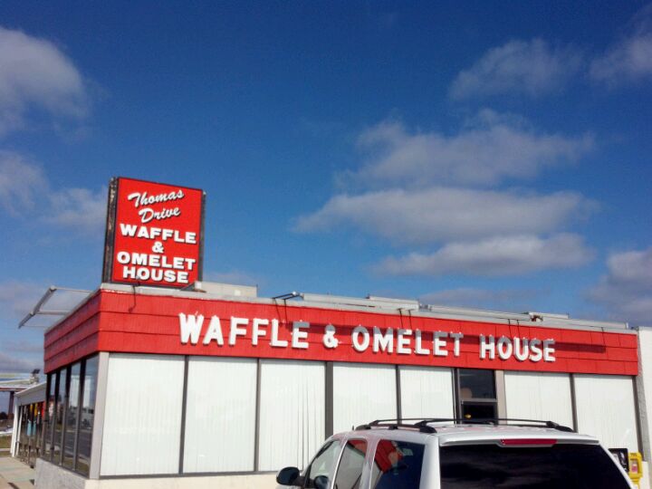 Thomas Drive Waffle & Omelet House
